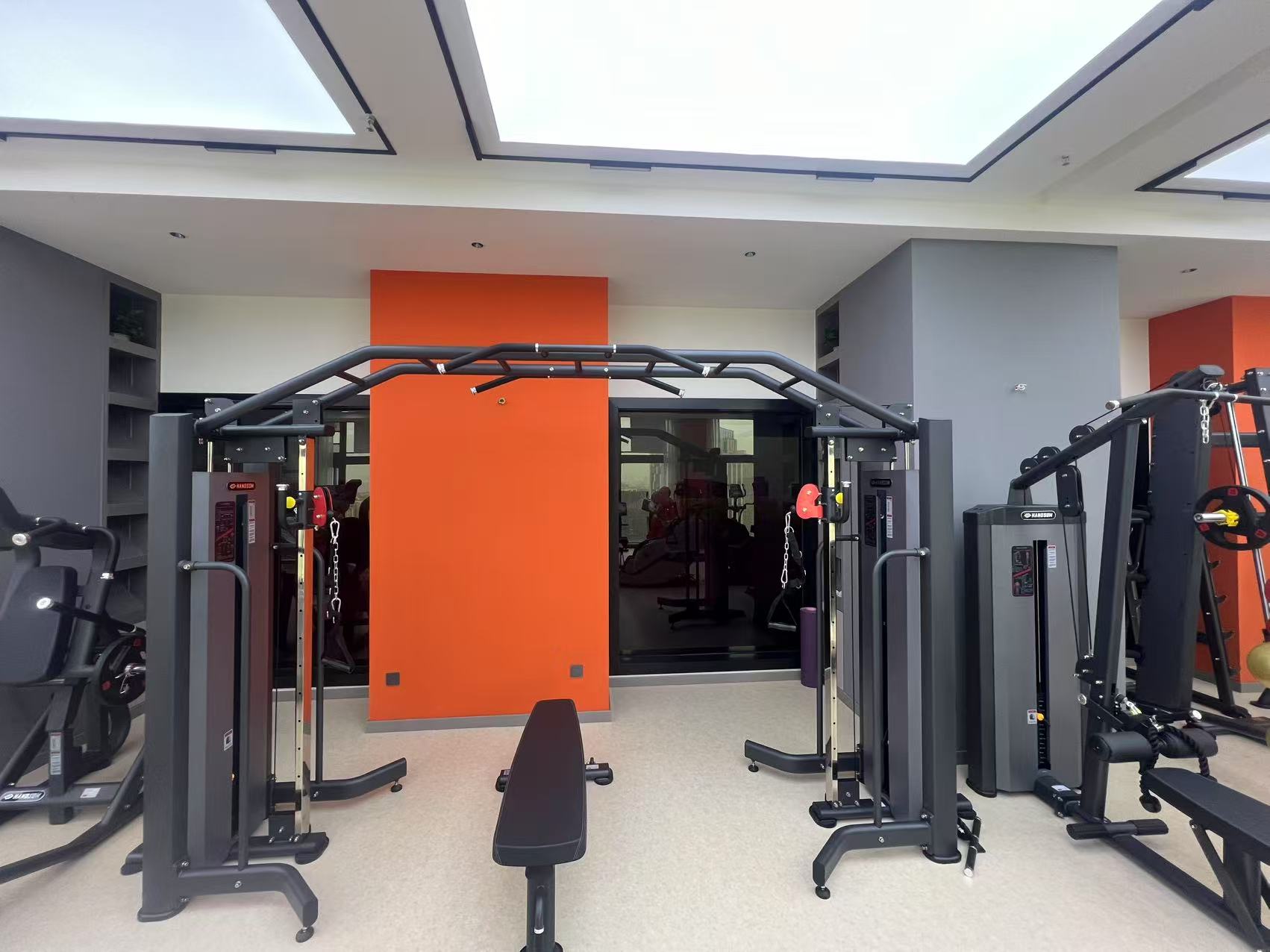 悍德森站臺(tái)貨柜