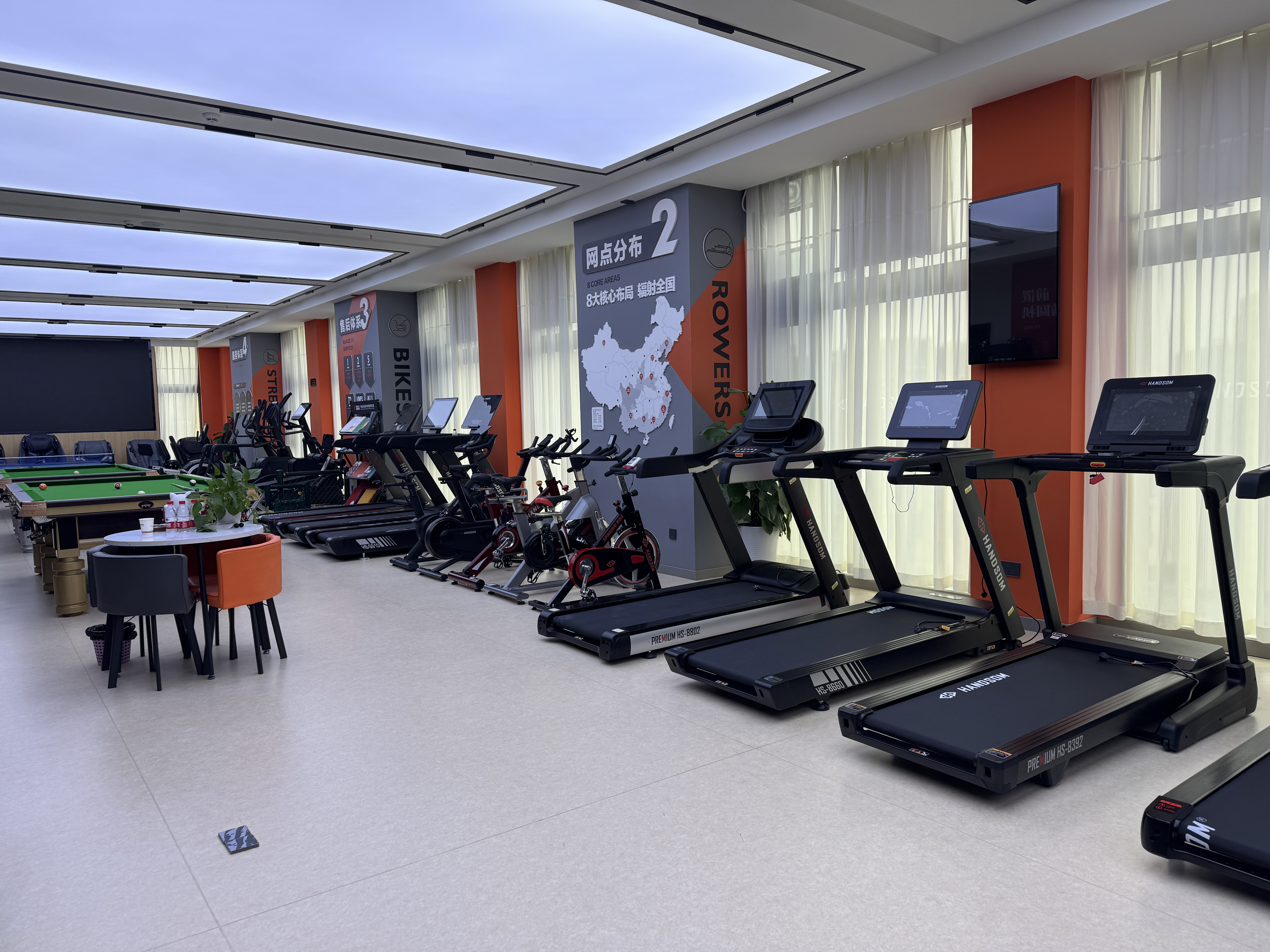 悍德森站臺(tái)貨柜