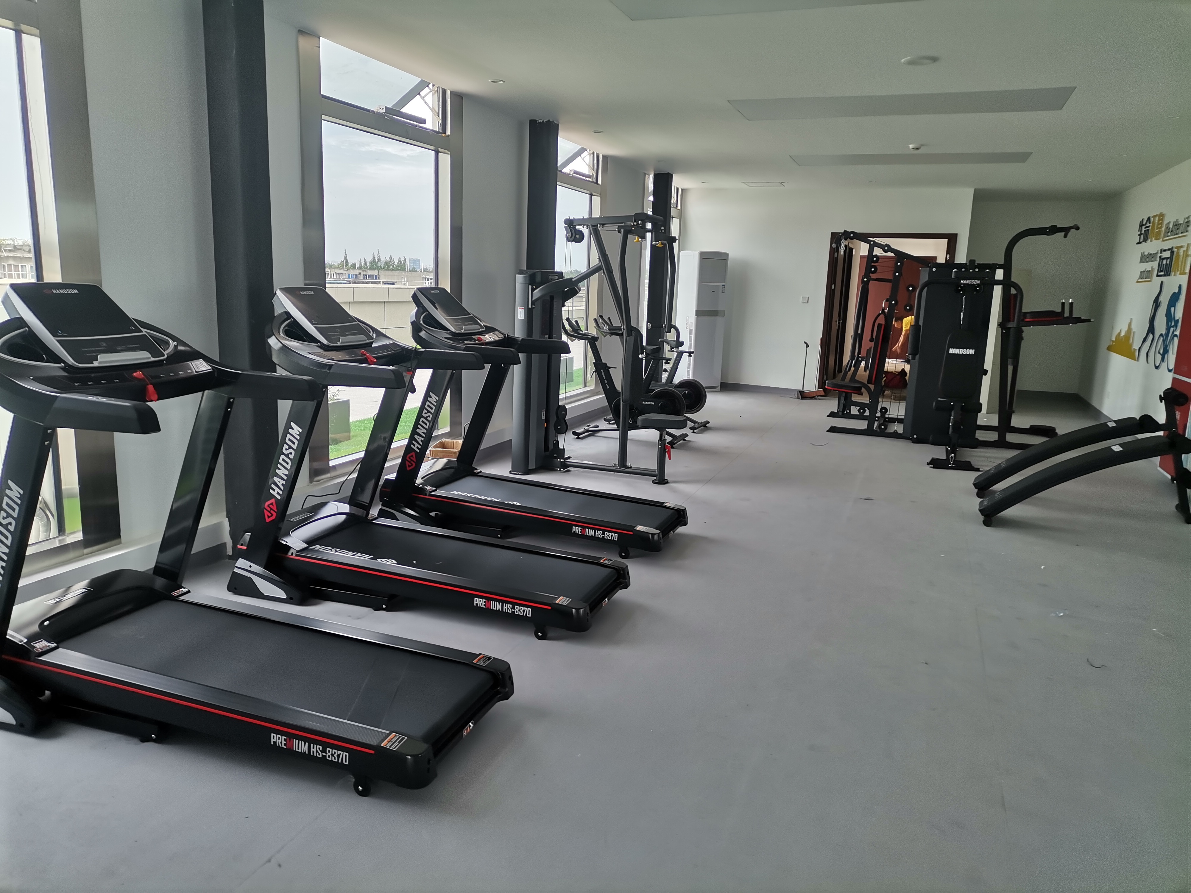 悍德森| 成都某紀(jì)委 健身房配置方案